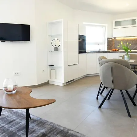 ゲストハウス Mary マリンスカ