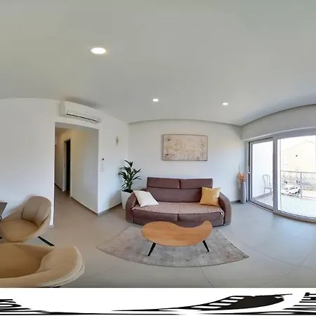 ゲストハウス Mary